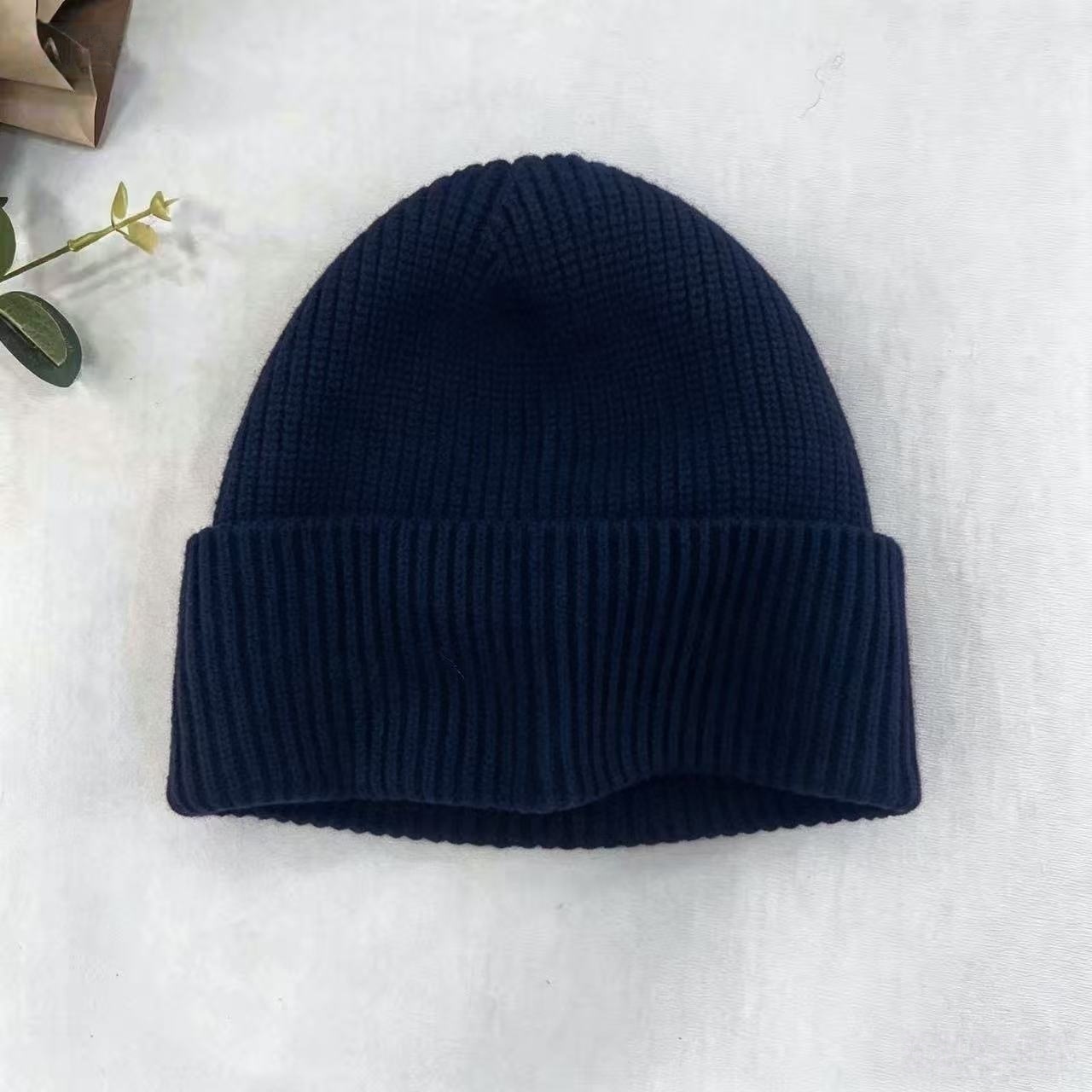 Теплая зимняя шапка-бини из ре – обзор и цена Beanie Cuffed Knit